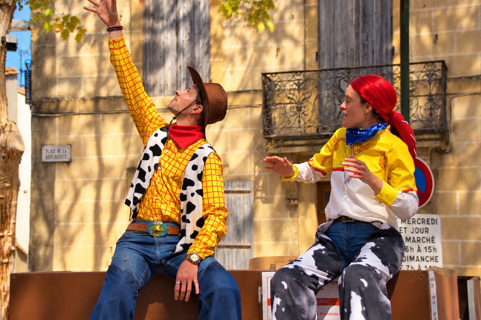 Woody et Jessie de Toy Story, personnages de la CDLS Compagnie